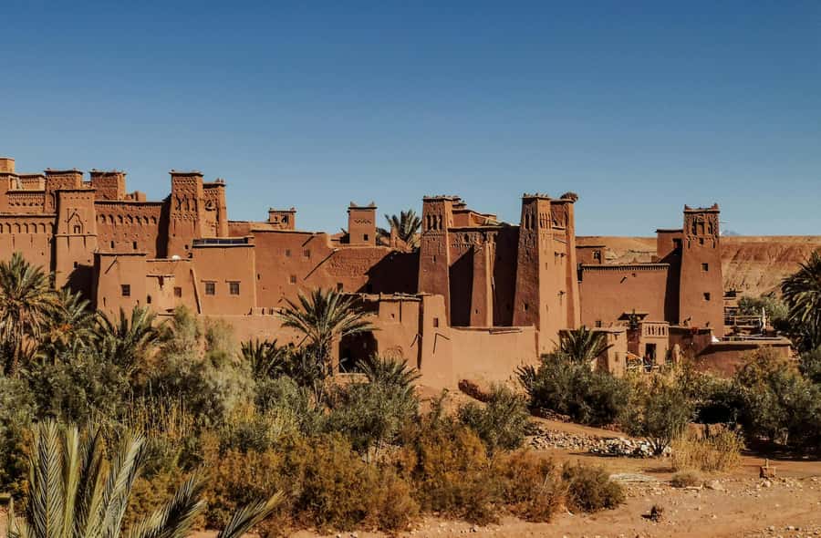 Marrakech: UNESCO Kasbahs and Telouet Green Valley Day Trip - Walking through Ait Ben Haddou