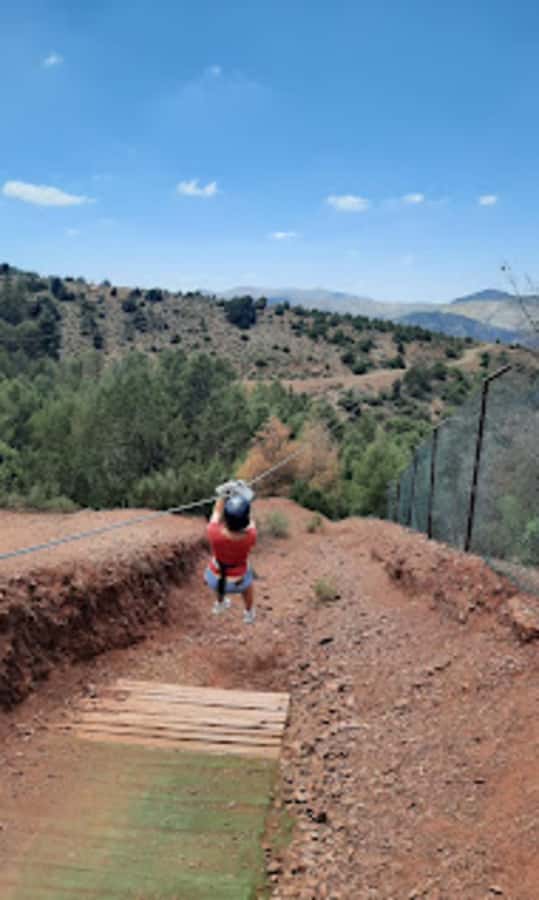 Marrakech: Zip-Line in the Atlas Mountains & Berber villages - Getting ready for the four zip lines