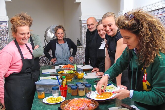 Marrakesh cooking class with chef Hassan - Local dishes - A four-hour lesson that ends at the table