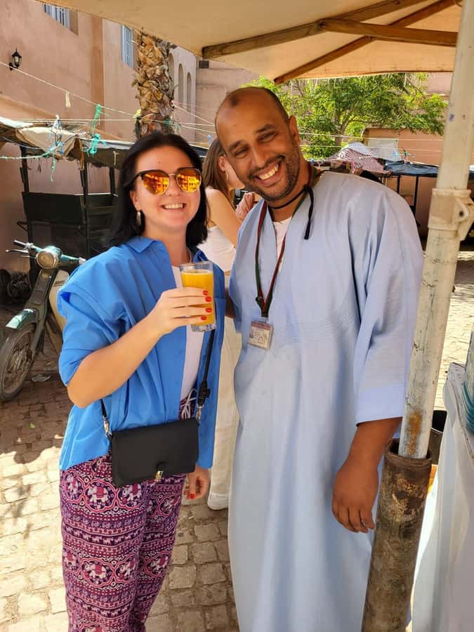Marrakesh: Guided Street Food Tasting by Locals - Sweet pastries, tagine, and the first proper tastings