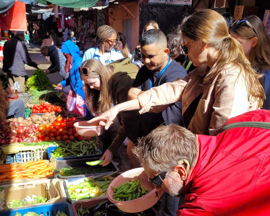 Marrakesh: Moroccan Dishes Cooking Class with a Local Chef - A 30-minute lesson in Moroccan mint tea