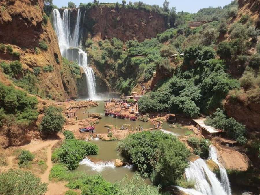 Marrakesh: Ouzoud Waterfalls Trip with Hike & Boat Option - How the guides shape the day