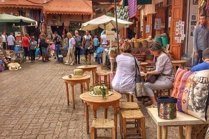 Medina of Marrakech Walking Tour - A four-hour route through the red city