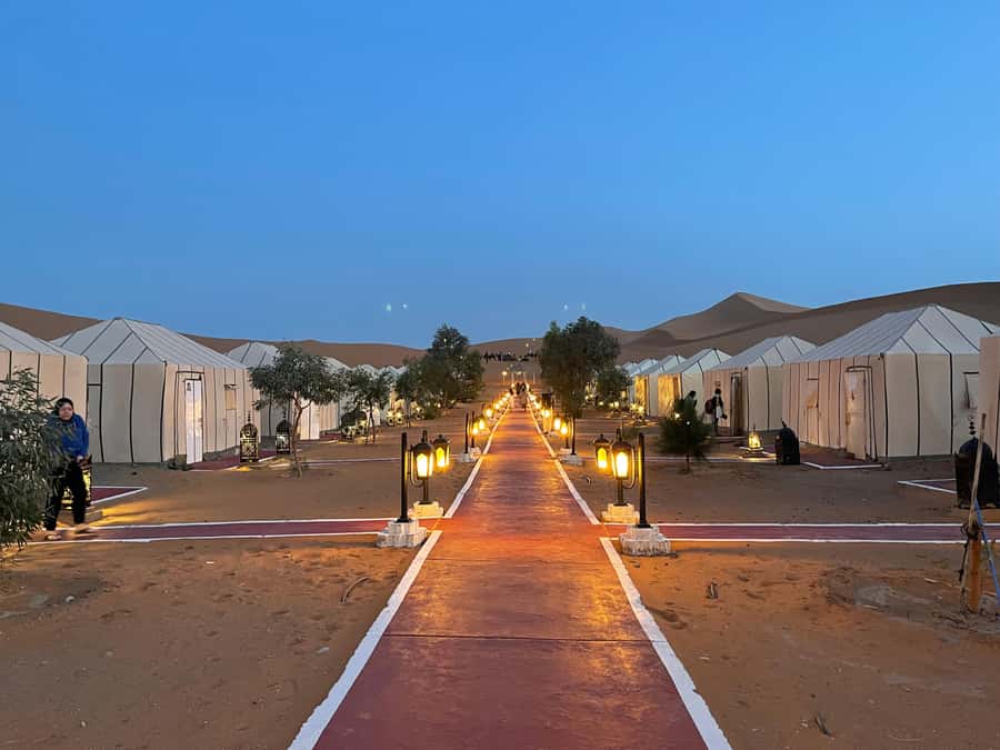 Merzouga: 1-Night in the luxury camp. camel ride & Dinner - What the camp adds after dark