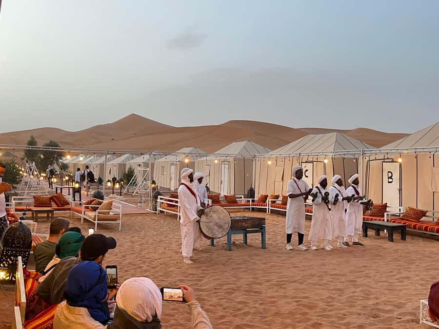 Merzouga: 1-Night in the luxury camp. camel ride & Dinner - The return to Merzouga