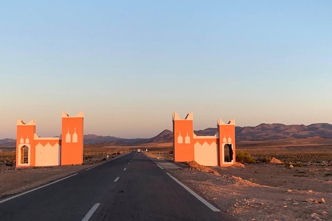 Moroccan Desert 3-Day Luxury Tour from Marrakech - Small group travel and the human side of the trip