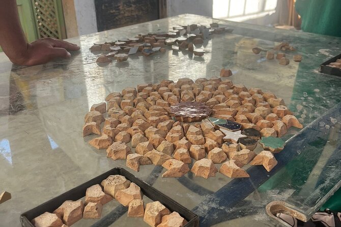 Mosaic workshop in Marrakech - Building a Traditional Moroccan Pattern