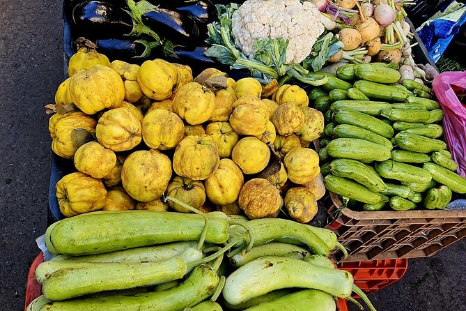 Old local Market visit+Moroccan cooking class with a local family - Group size, transport, and practical planning
