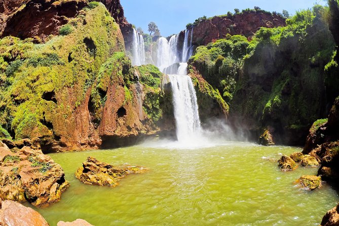 Ouzoud Waterfalls Guided Day Trip from Marrakech - All inclusive - - What the small group changes