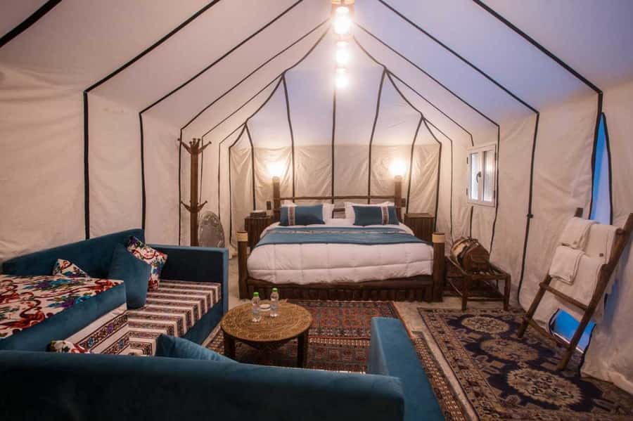 Overnight in Luxury Tent in Desert Camp Erg Chebbi Merzouga - Arriving at the Erg Chebbi meeting point