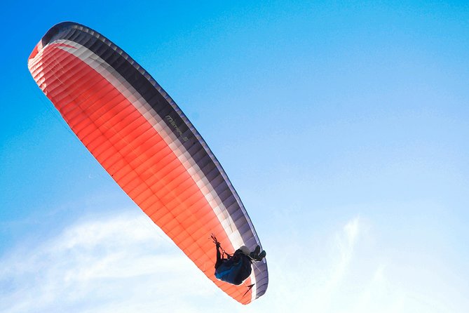 Paragliding in Marrakech Agafay Desert Sunset. - The flight itself, from takeoff to landing