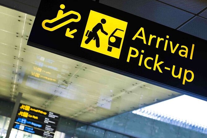 Private Airport Transfer from or to Marrakech Menara Airport. - The 15 to 30 minute ride into Marrakech