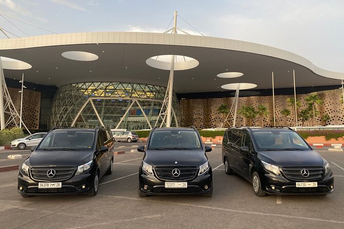 Private Airport Transfer: Menara Airport (RAK) to Marrakech - The Mercedes Vito ride into Marrakech