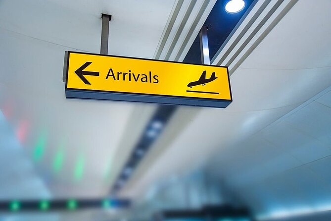 Private Arrival Transfer From Marrakech Airport - Meeting your driver at Menara Airport