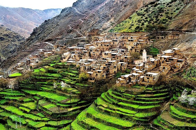 Private Atlas Mountains and 5 Valleys Tour from Marrakech - All inclusive - - Leaving Marrakech for the High Atlas