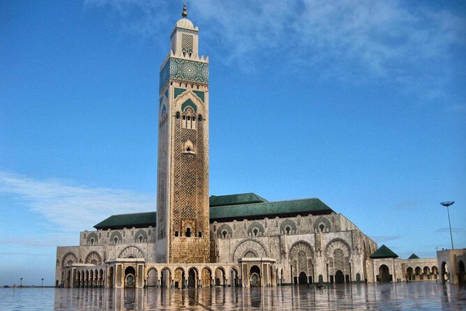 Private Day Trip To Casablanca From Marrakech - Hotel Pickup at 8:00 and the Road North