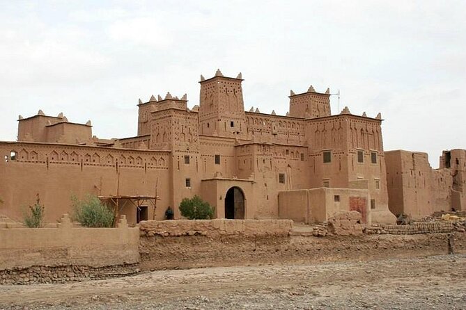 Private Excursion from Ouarzazate to Gorges Dades, Valley of Roses and Skoura - Who will enjoy this day most