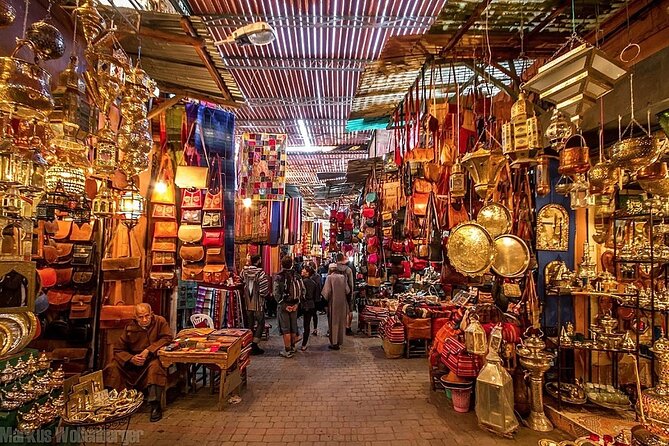 Private Fez Medina Guided Walking Tour - Starting at Dar Batha Museum