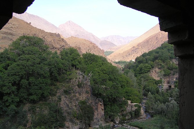 Private Guided Atlas Day Tour from Marrakech with lunch in a Berber family home - What the private format is really worth