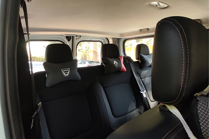 Private One-way Airport Transfer to/from Hotel in Marrakech - The 15 to 25 minute ride into Marrakech