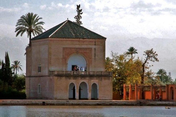 Private Tour in Marrakech By Tuk Tuk - Jemaa el-Fnaa in a quick fifteen minutes