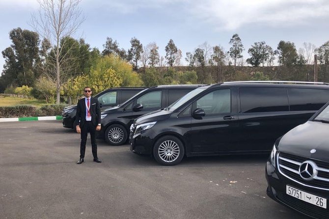 Private Transfer: From Marrakech hotels to Menara Airport - Timing an early morning departure