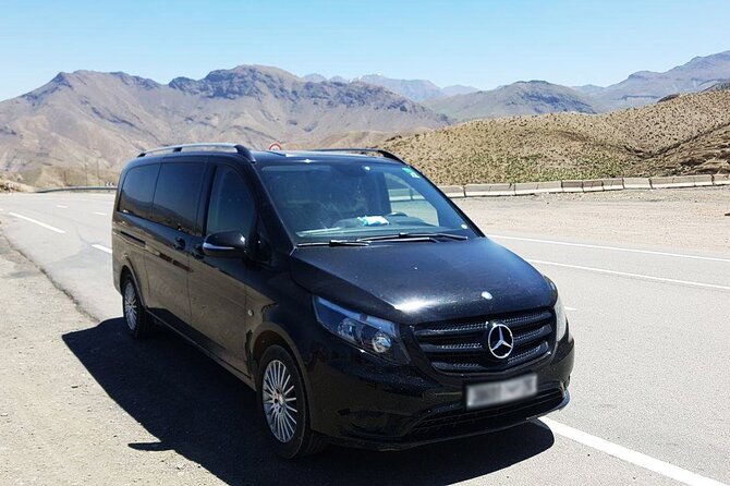 Private Transfer: From Marrakech hotels to Menara Airport - Communication and meeting the driver