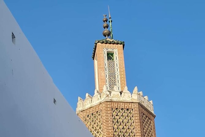 Private walking tour to Tangier old town with guided visit. - Café Hafa and the Roman tombs