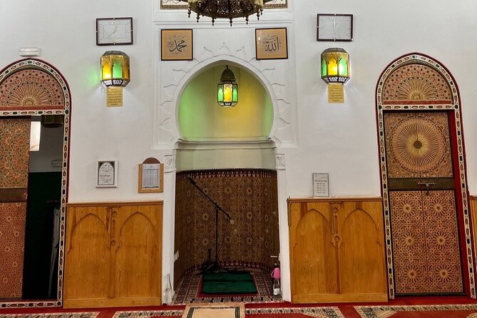 Private walking tour to Tangier old town with guided visit. - Place du Grand 9 Avril and the road back into the medina