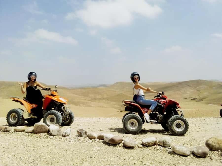 Quad bike & Camel ride in Agafay with dinner at Chouf L’or - A slower hour on camelback