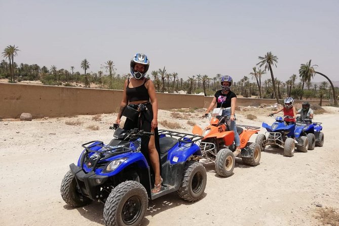 Quad, camel and dinner with show in the desert of Agafay - Getting started with helmets and quad instruction