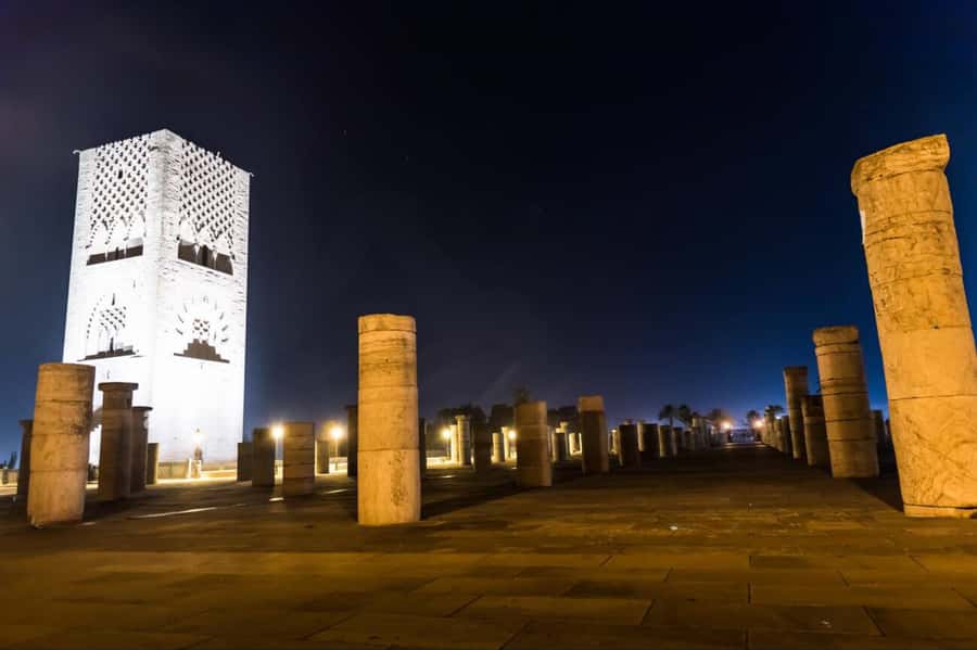 Rabat: Night Tour with traditional Moroccan Dinner - The Kasbah of the Udayas at sunset