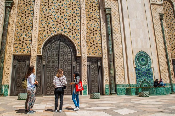 Religious Casablanca: Private Spiritual Tour Including Hassan II Mosque Visit - Hassan II Mosque and the Atlantic setting