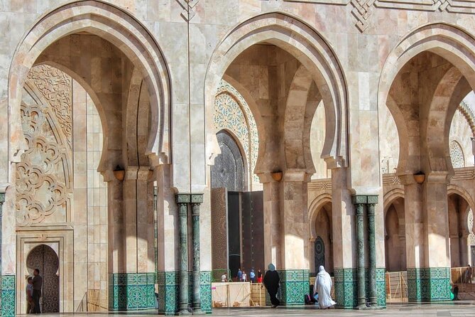 Skip the line Hassan 2 mosque Premium Tour entry ticket included - Entering the Mosque Without the Long Wait