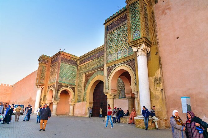 Small Group: From Fez to Volubilis -Mouly Idriss and Meknes day trip - Three Moroccan places, one useful day trip