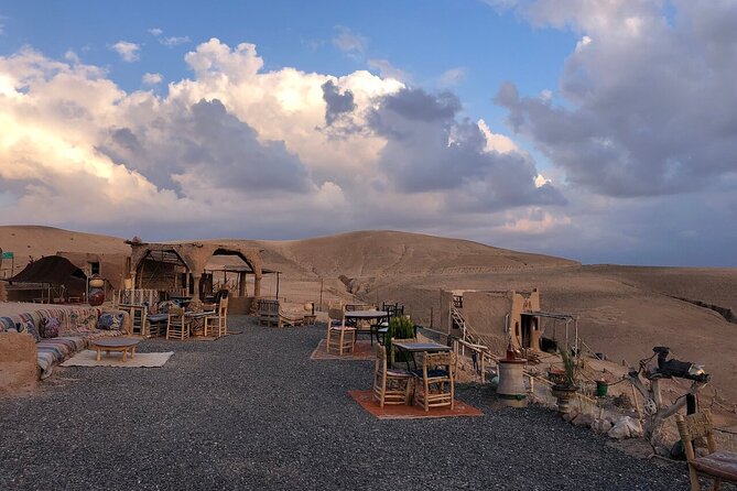 Sunset views with dinner show and came ride tour - A short camel ride at the best time of day