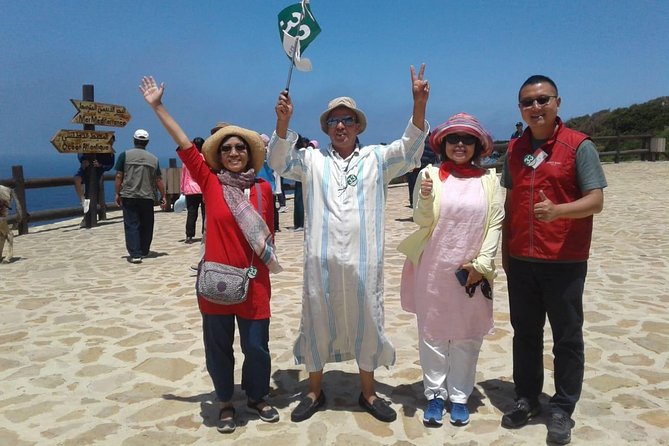 Tangier Tour Visit Caves, Kasbah, Medina & Berber Markets - Walking the medina and Berber souks