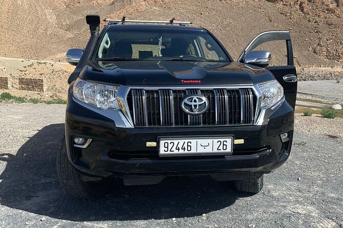 Taxi Marrakech tours - Meeting your driver in Marrakech