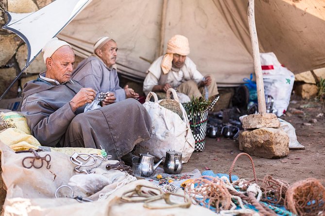 The Sunday Market in Had Draa & Local Food Tasting. - What the guides add to the morning