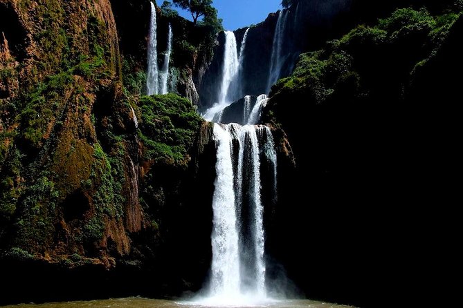 The waterfalls of Ouzoud - Reaching Ouzoud after the three-hour drive