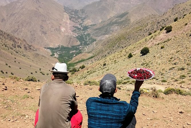 Trekking in Morocco / 3 Days Valley Trek in the Atlas Mountain & Waterfalls - Fitness, clothing, and what to pack