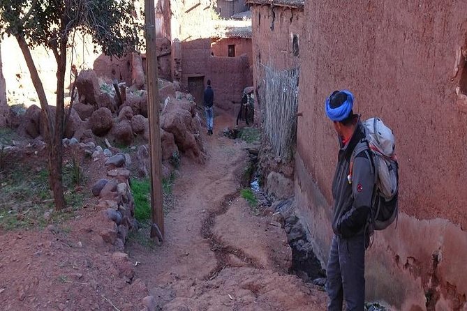 Trekking in Morocco / 3 Days Valley Trek in the Atlas Mountain & Waterfalls - Day three: waterfalls, Mzik Pass, and the descent to Imlil