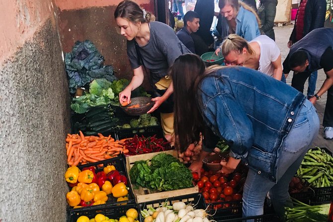 Vegetarian and vegan cooking class - From Bab Doukkala Mosque into the old souk